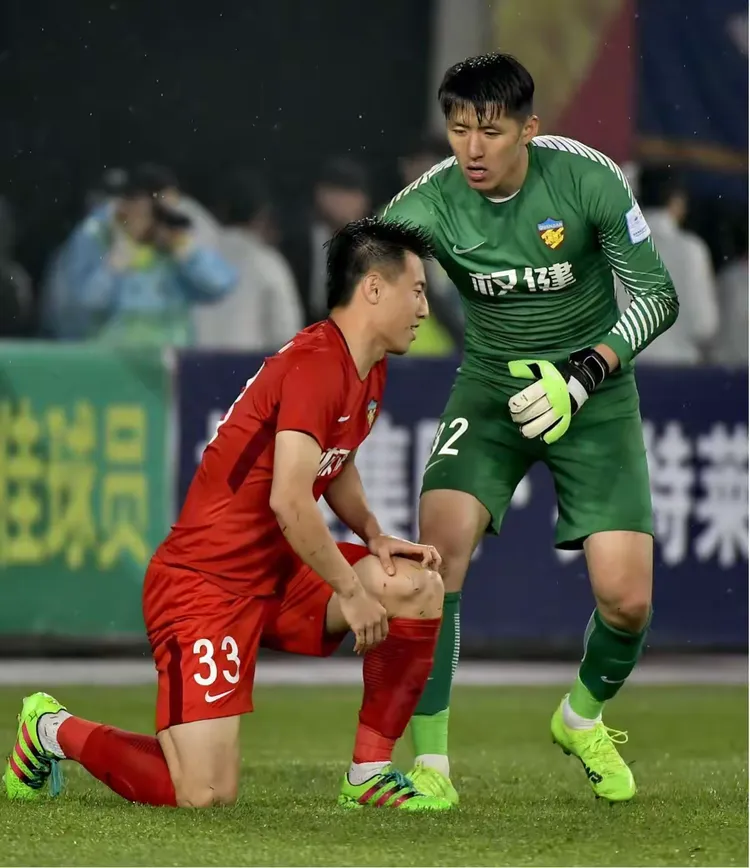 摩纳哥欧冠亚军阵容 摩纳哥欧冠亚军阵容