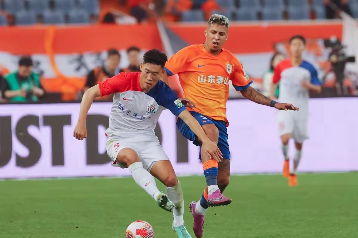 九游官网首页 -欧超杯赛后走向成谜；山东泰山更衣室发声；话题不断；球探报告显示潜力(欧超杯赛后分析)