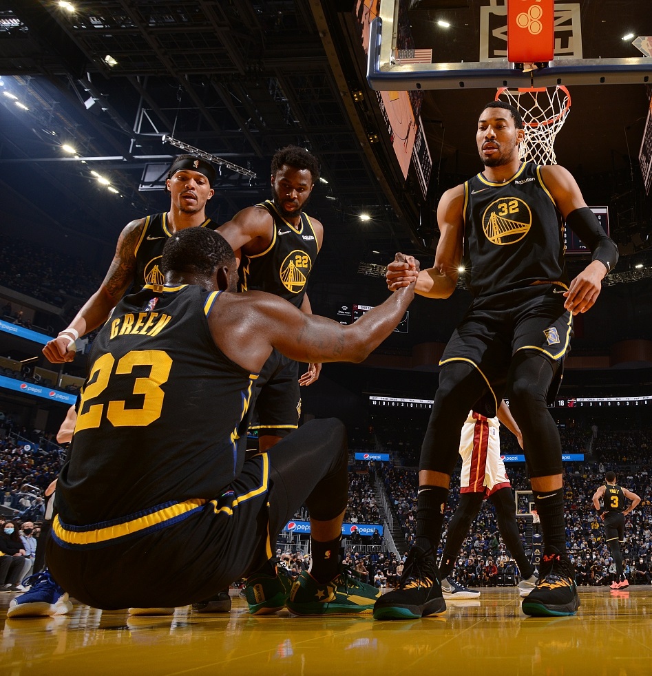 九游官网首页 -包含今晚阿斯顿维拉备战中超,手感冰凉细节曝光,管理层满意,心理建设被强调的词条